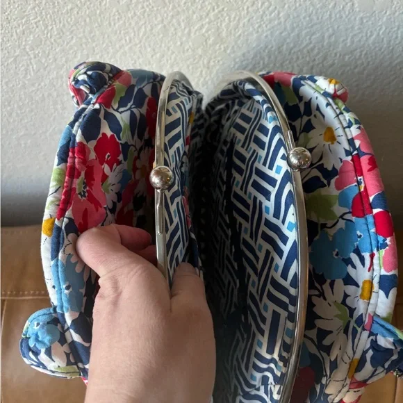 Farm Rio Style VERA BRADLEY SUMMER COTTAGE Eloise shoulder bag - Picture 6 of 8